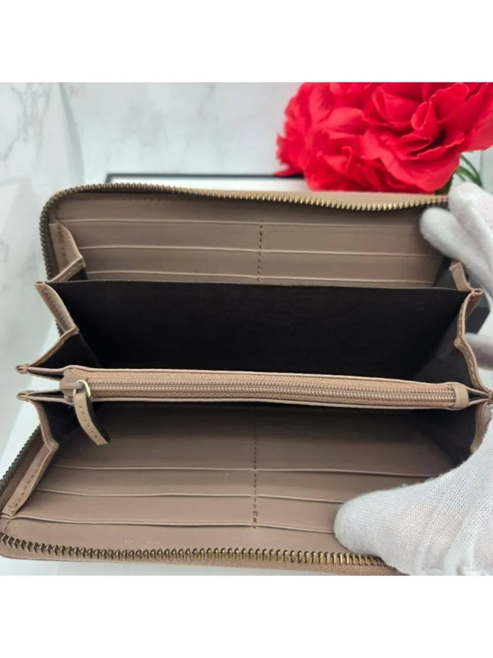 Gucci Wallet GG Marmont Quilted